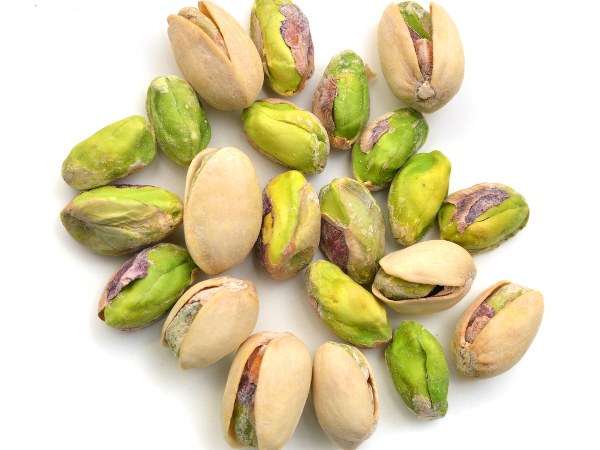 നിശ്ചിത അളവില്‍ നട്‌സ്