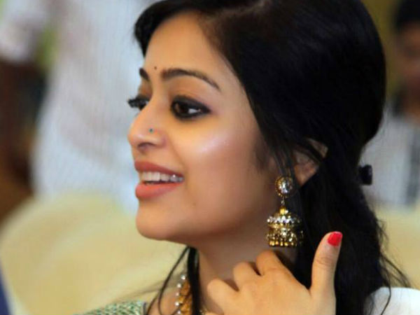 ഭാഗ്യം നല്‍കുന്ന മൂക്കുത്തി