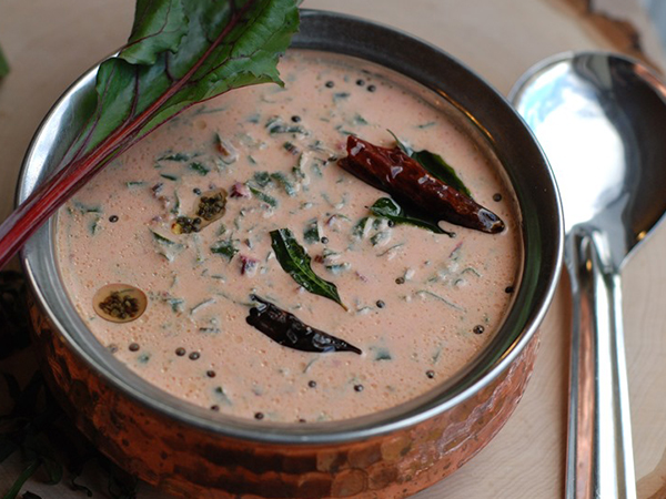 ചീര പുളിശ്ശേരി