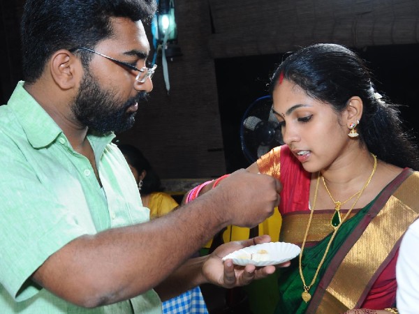 വാര്‍ത്താ അവതാരക