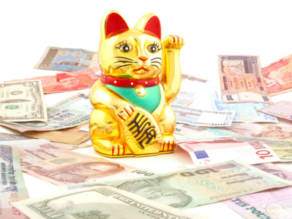 ലക്കി മണി ക്യാറ്റ്