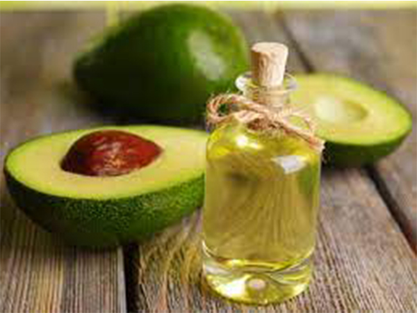 മുടികൊഴിച്ചിലിന് ആവണക്കെണ്ണ ഉപയോഗിക്കുന്ന വിധം