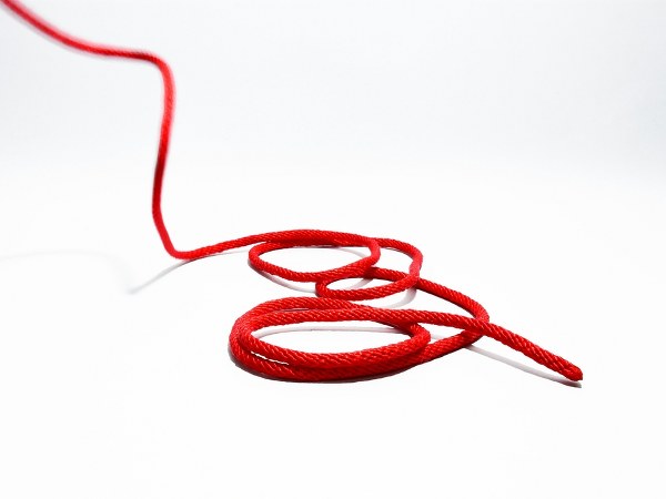 ചുവന്ന ചരട്