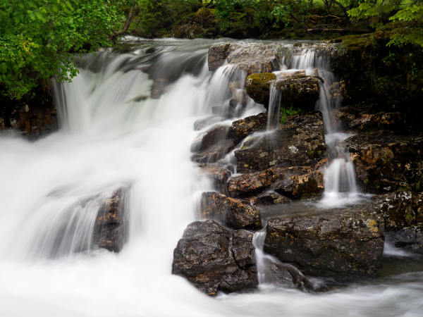 വെള്ളം പ്രതിനിധീകരിക്കുന്ന ചിത്രങ്ങള്‍