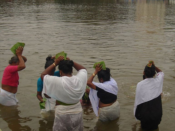 പാദരക്ഷകള്‍