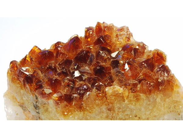 നവംബര്‍ - പുഷ്യരാഗം