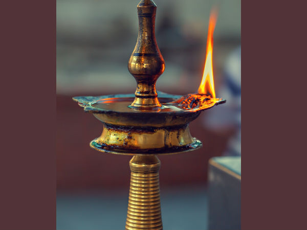 എണ്ണ താഴെപ്പോവുന്നത്