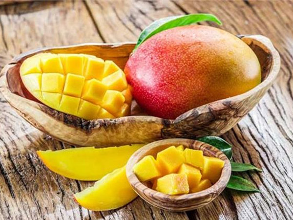 തിളങ്ങുന്ന ചര്‍മ്മത്തിന് 