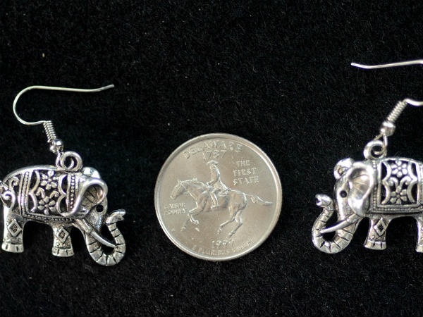 വെള്ളി ആന