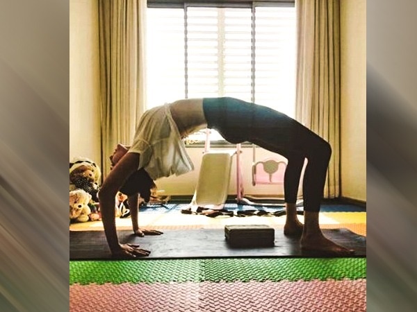 How To Get A Toned Body Like Anushka Sharma; Her Workout Routine and Diet Plan; Details Inside