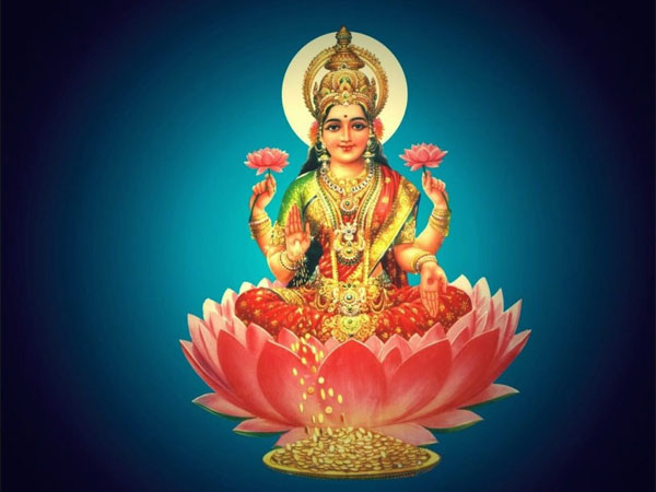Chanakya Niti: Goddess Lakshmi Always Resides In These Places, No Shortage Of Money And Happiness