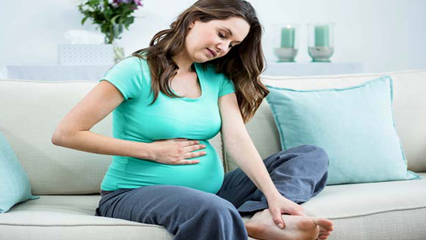 pregnancy stretch marks