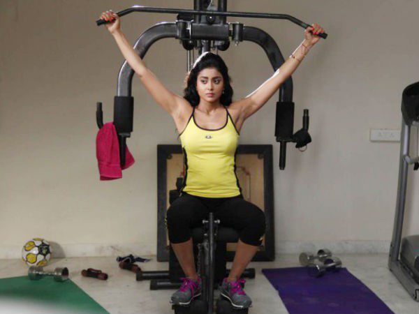 How Shriya Saran Looks So Fit And Young Even At The Age Of 40; Know Her Fitness And Diet Tips