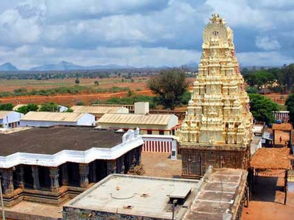 Mallikarjuna Temple: Interesting Facts About The Temple Known As Kailash Of South