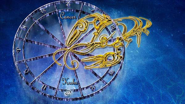 Gajakesari And Trikon Yoga in August