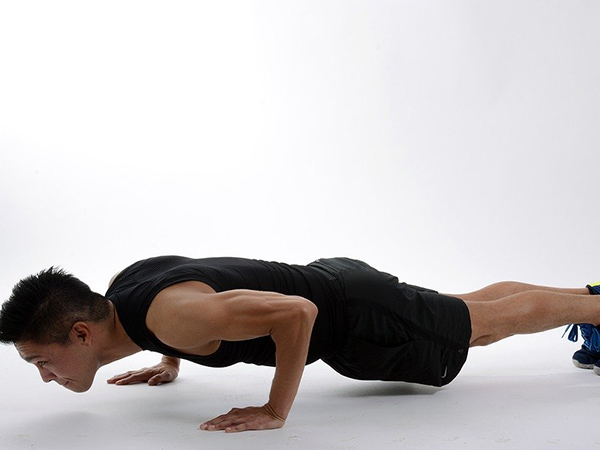 what happens to body when you do push ups