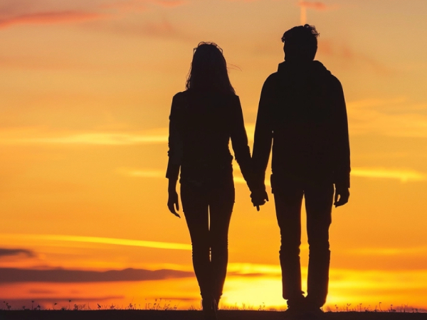 factors to consider before dating younger man