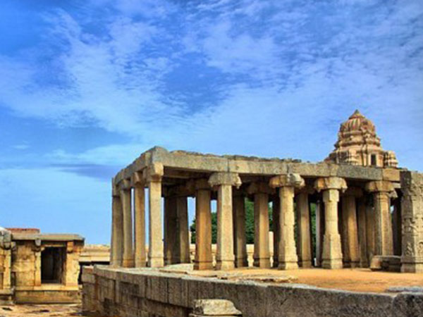lepakshi temple interesting facts