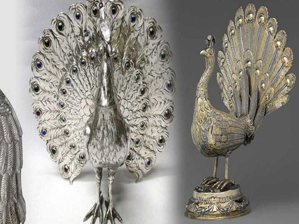 Benefits Of Keeping A Silver Peacock