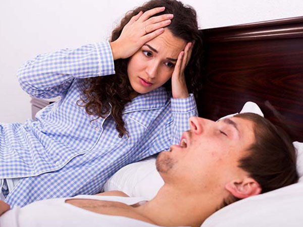 how to handle partner s snoring problem