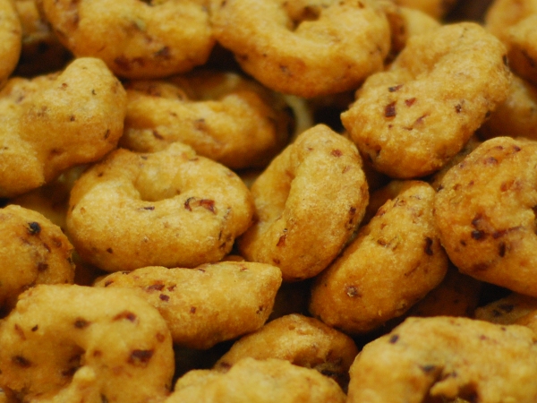 uzhunuvada uzhunuvada