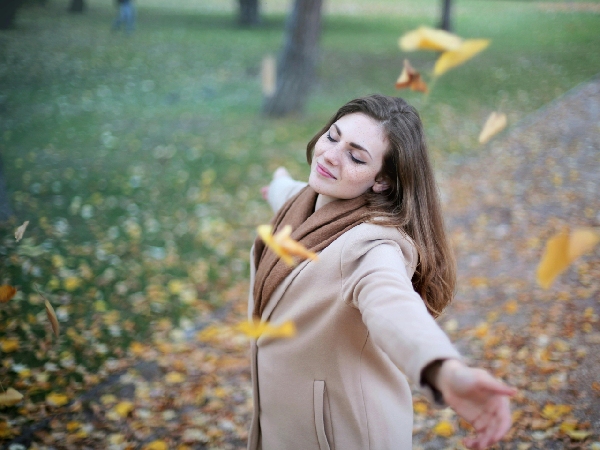 happy woman happy woman