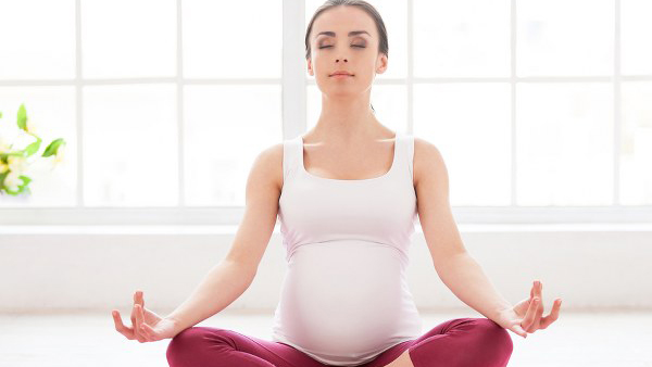 Benefits of Prenatal Yoga Benefits of Prenatal Yoga