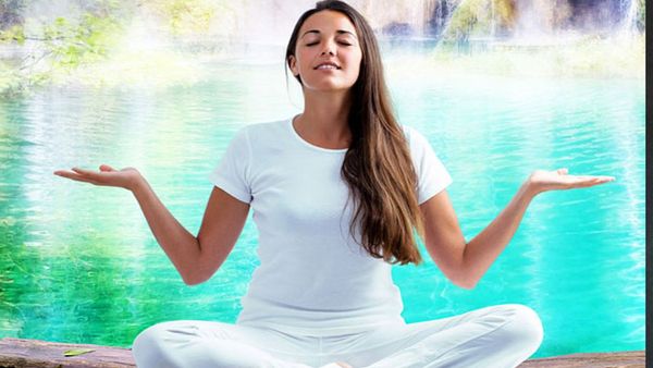 Yoga Benefits for Expecting Mothers