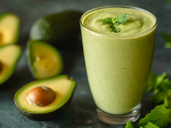 Weight Loss Smoothie Recipes Green Goddess with Spinach Pineapple and Mango for Healthy Weight Loss