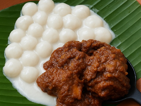 Syrian Christian Easter Special Pidi with Varutharacha Kozhi Curry Bliss Recipe in Malayalam