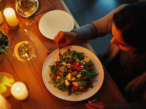 Indian Celebrities Fitness Salads Virat Shilpa amp amp Alia s Top Picks Details in Malayalam