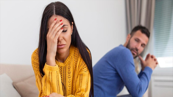 signs relationship is over