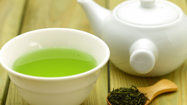 Green Tea with Lemon