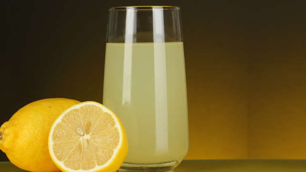 Health benefits of drinking lemon water