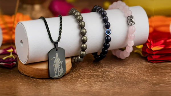 Raj Yog Combo Bracelet and Pendant Raj Yog Combo Bracelet and Pendant