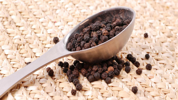 weight loss tulsi black pepper