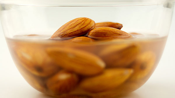 Weight Loss with Soaked Almonds