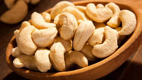 Weight Loss with Cashews Weight Loss with Cashews