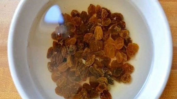 soaked raisins benefits
