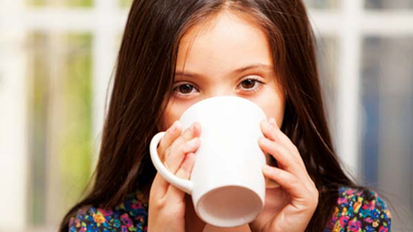 Tea and coffee effects on children