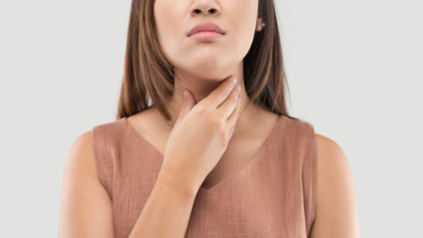 Thyroid Symptoms in Female