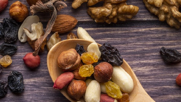 Best Time to Eat Dry Fruits