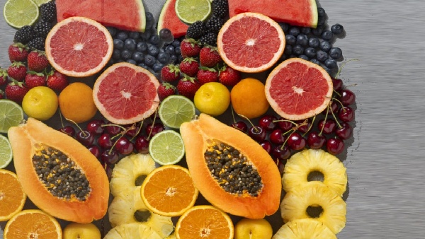 Hidden Health Risks in Common Fruits Hidden Health Risks in Common Fruits