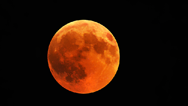 Luanr eslipse Luanr eslipse