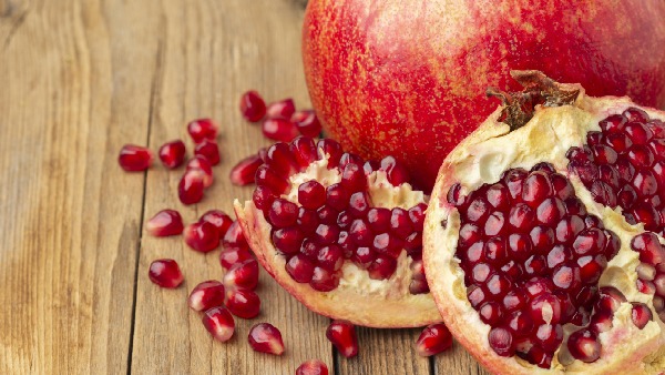 who should not eat pomegranates
