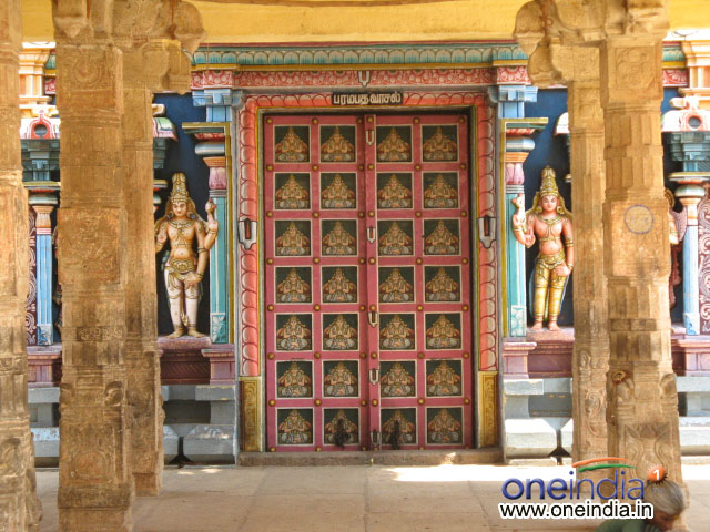 Srirangam Lord Vishnu Temple