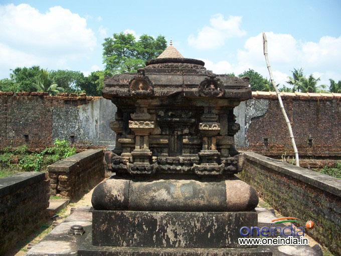 Alathur Temple Pictures