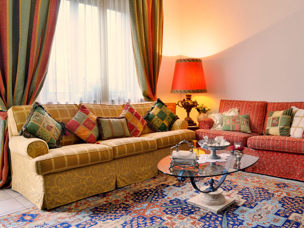 Tips To Decorate Your Bedroom On This Valentine's Day