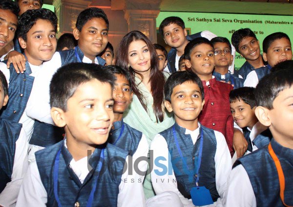Aishwarya Rai Bachchan at Musical concert