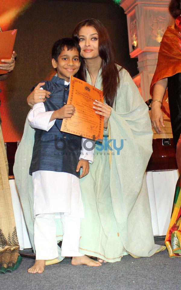 Aishwarya Rai Bachchan at Musical concert